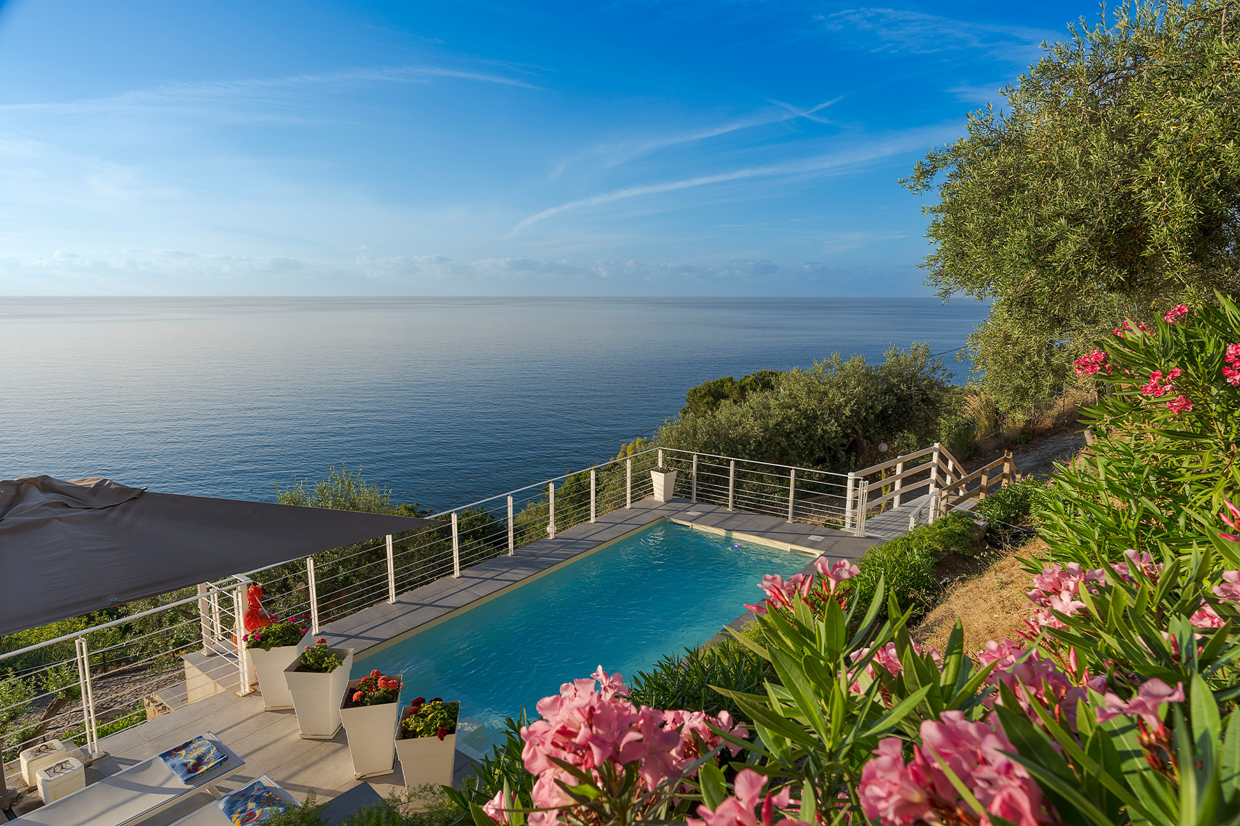 news-emerald-nuova-piscina-2
